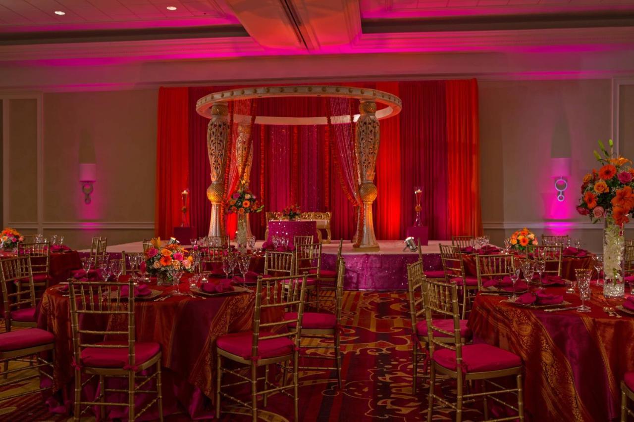 Falls Church Marriott Fairview Park Restaurant foto